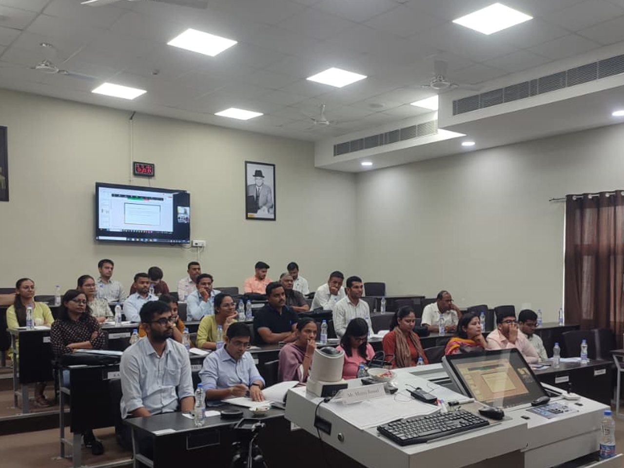 राज्य स्तरीय अधिकारियों के लिए नेतृत्व एवं प्रबंधन विकास कार्यक्रम - सातवाँ बैच, IIM रोहतक