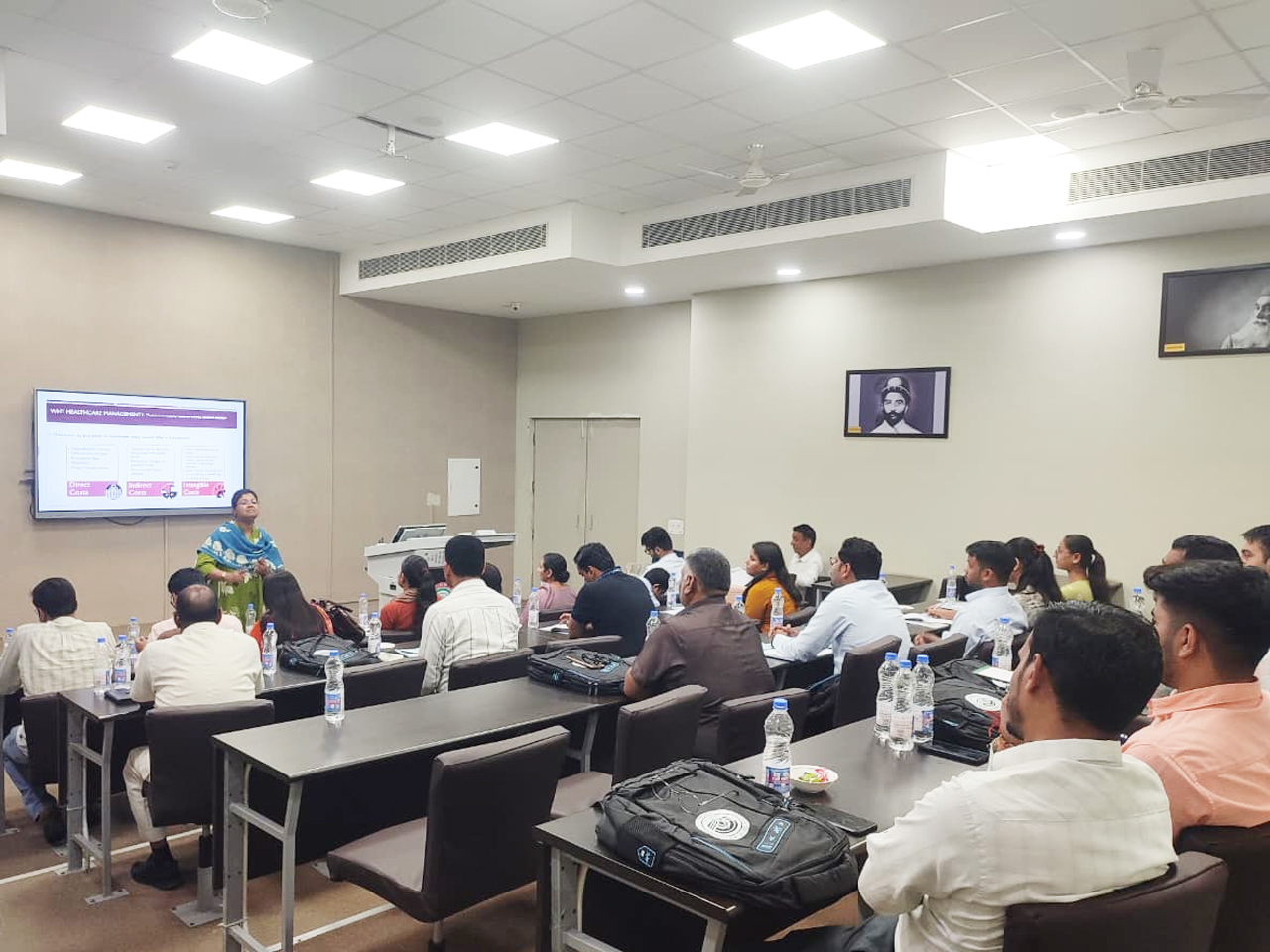 राज्य स्तरीय अधिकारियों के लिए नेतृत्व एवं प्रबंधन विकास कार्यक्रम - सातवाँ बैच, IIM रोहतक